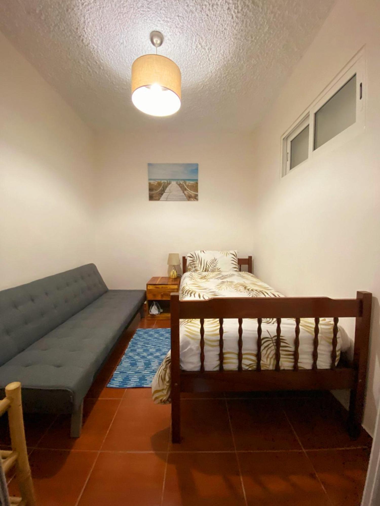 2 Bed Room Apartment , Sea View, 10 Minutes Walk To The Beach 里贝拉布拉瓦 外观 照片
